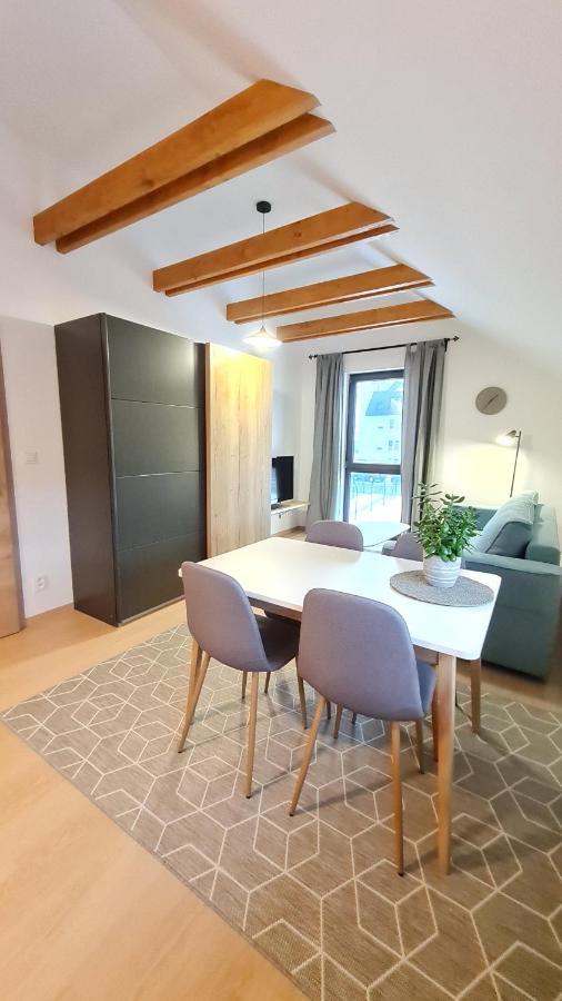 Apartmany Zamecka Jilemnice Eksteriør billede