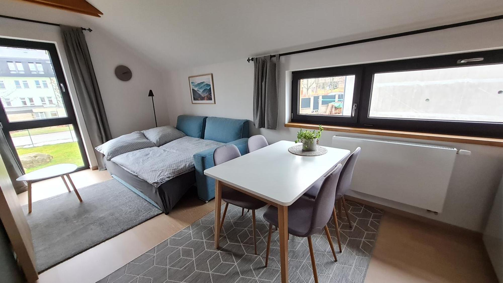 Apartmany Zamecka Jilemnice Eksteriør billede